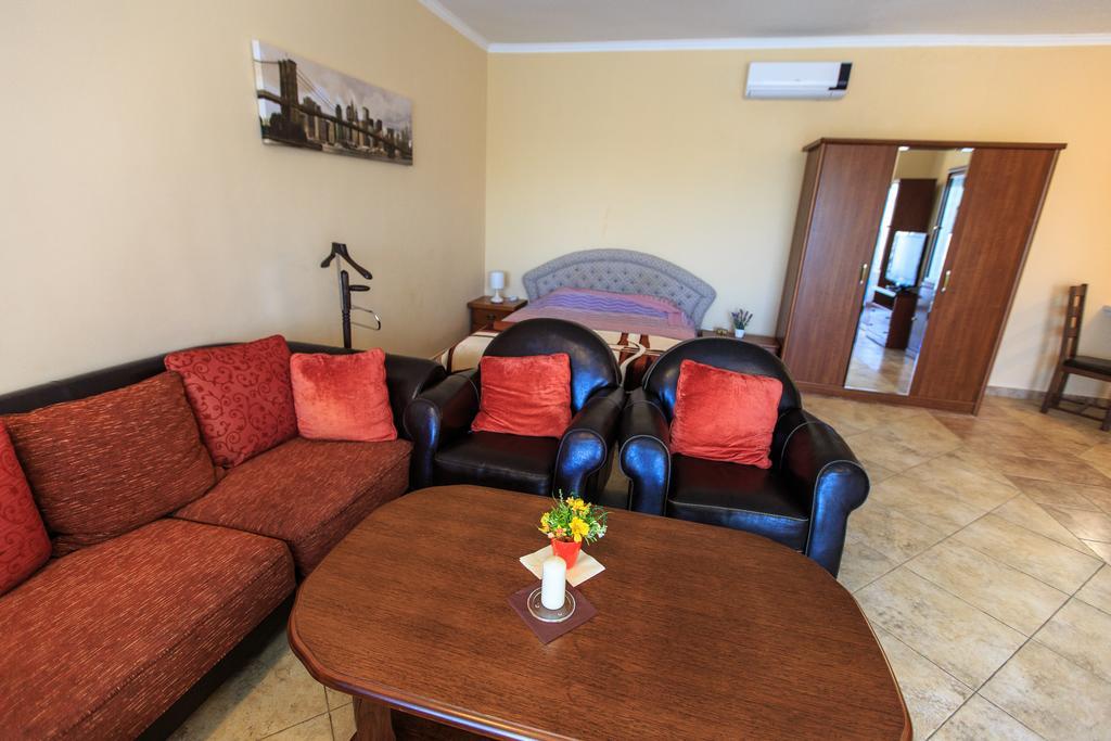 Villa Narcissus Montenegro Ko สเวติ สเตฟาน ภายนอก รูปภาพ